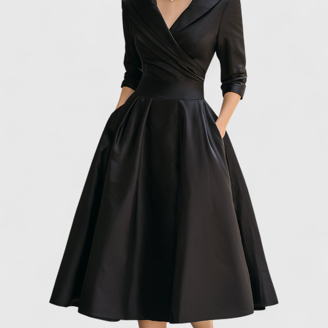 Sian wrap midi dress in black, skirt detail