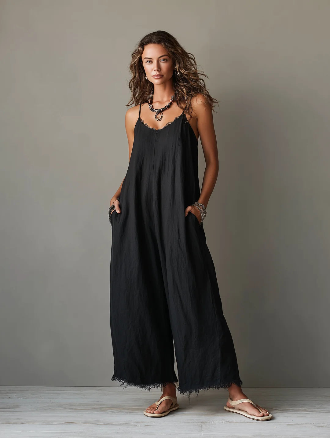 LÉA - WOMEN'S MINIMALIST JUMPSUIT