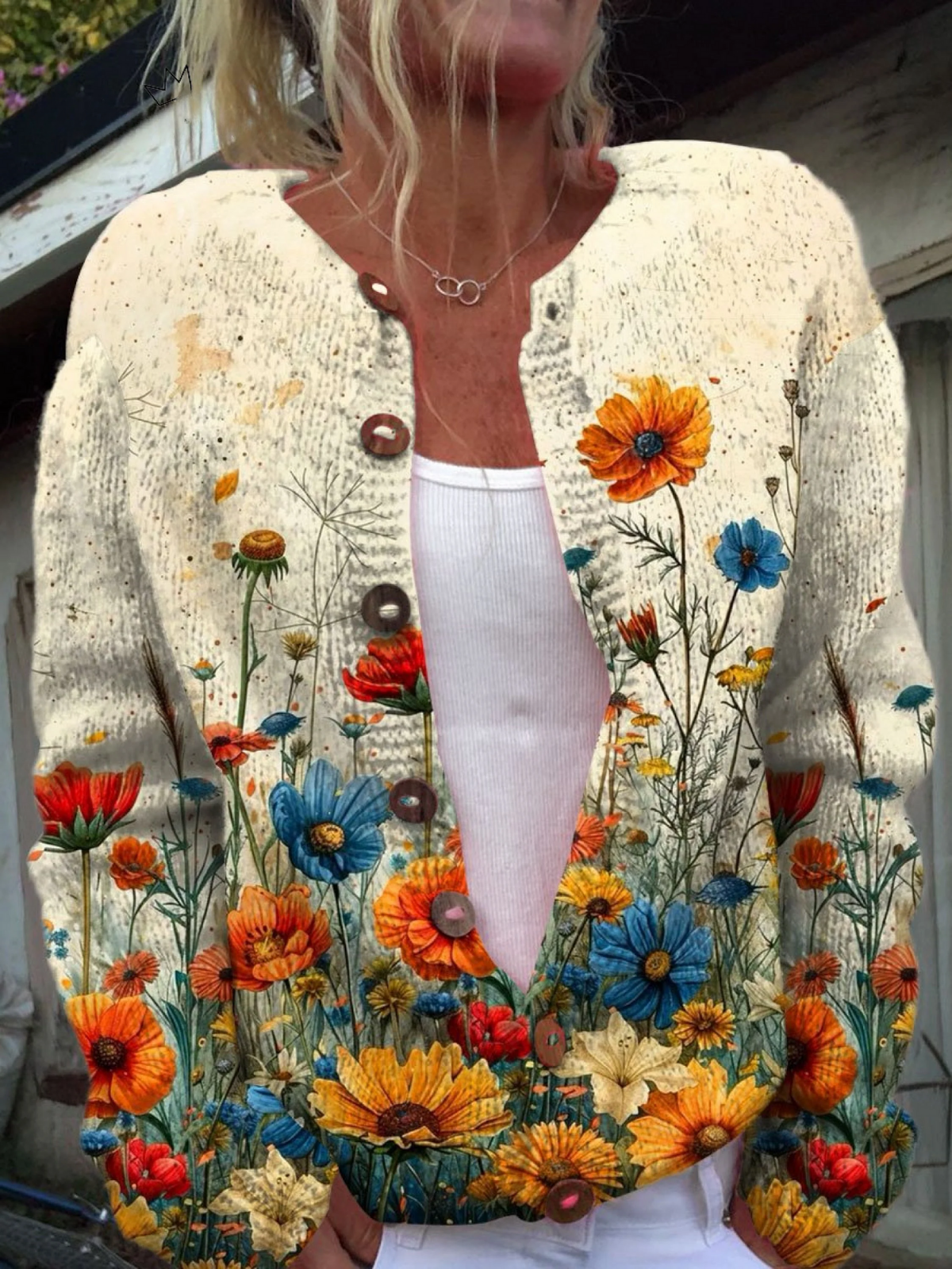 KNITTED CARDIGAN'S
