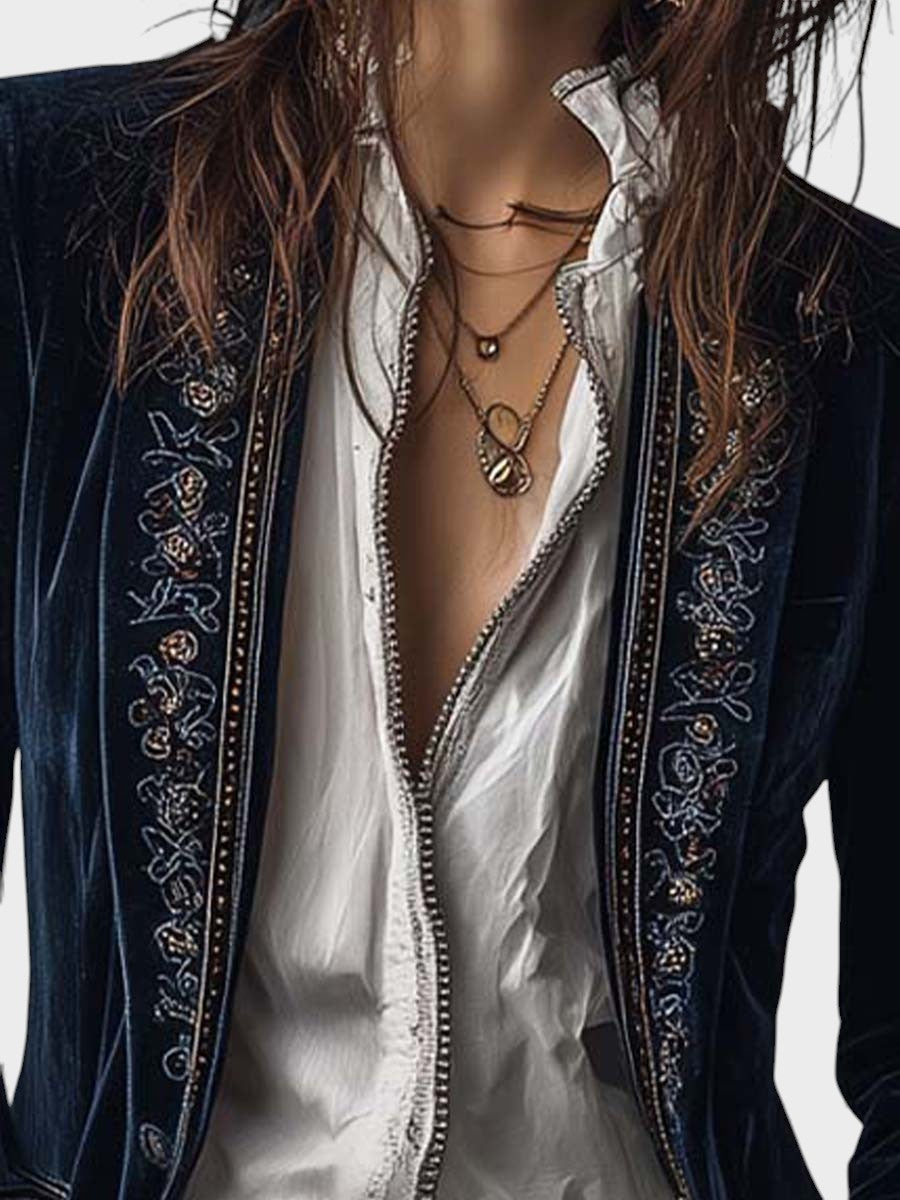 NURIE | CHIC COWBOY-INSPIRED BLAZER