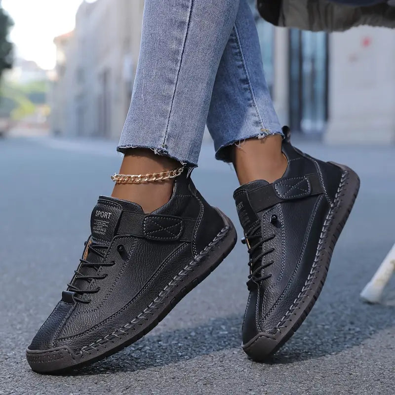 THESSALY | SUPPORTIVE SNEAKERS
