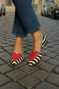 Red Zebra Print Casual Pointed-Toe Ballet Flats with Heart Detail