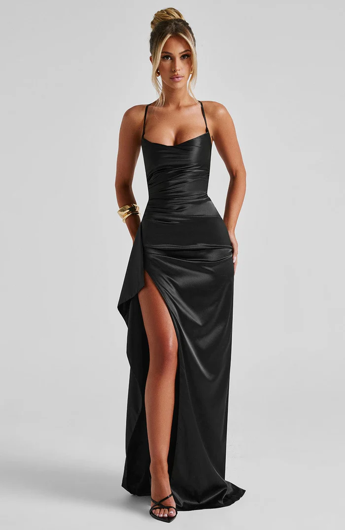 LIORA™ | Flowing Maxi Dress