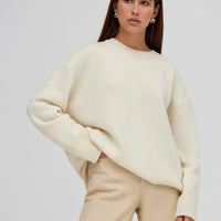 ALICE | CLASSIC WOMEN'S SWEATER