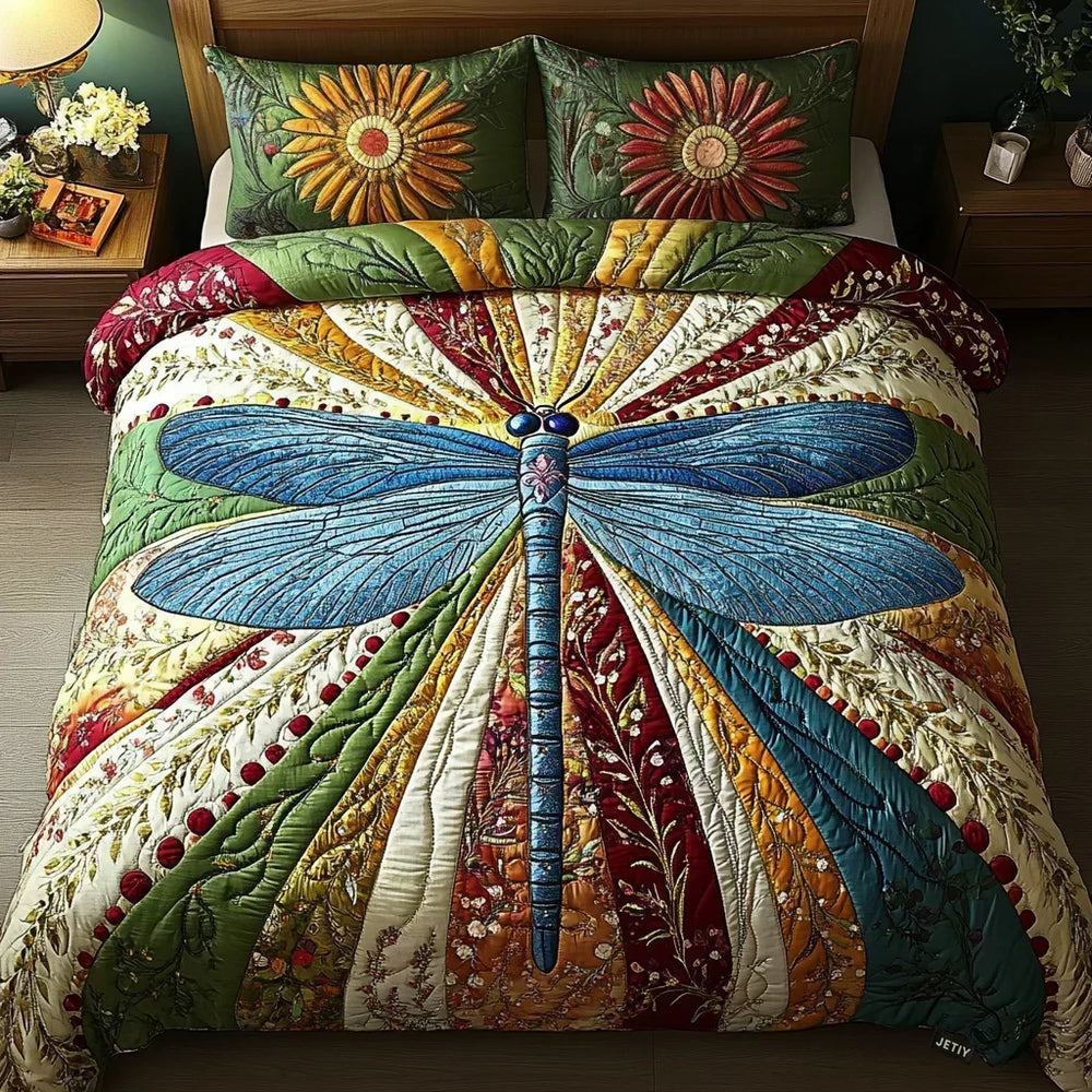 3-Piece Quilted Bedding Set – Golden Dragonfly