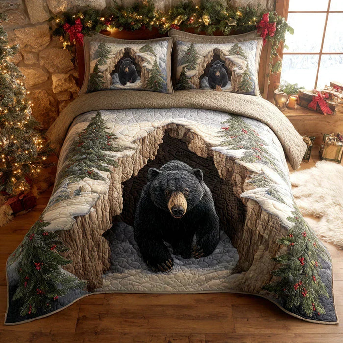 3-Piece Quilted Bedding Set – Holiday Retreat