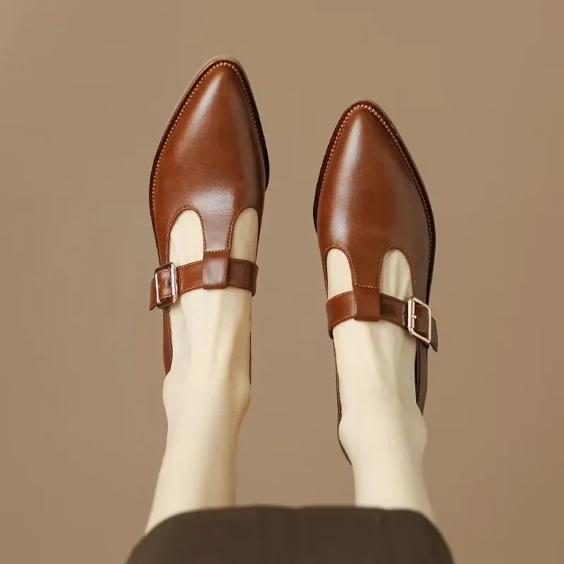 LEOMARA | SOPHISTICATED POINTED HEELS