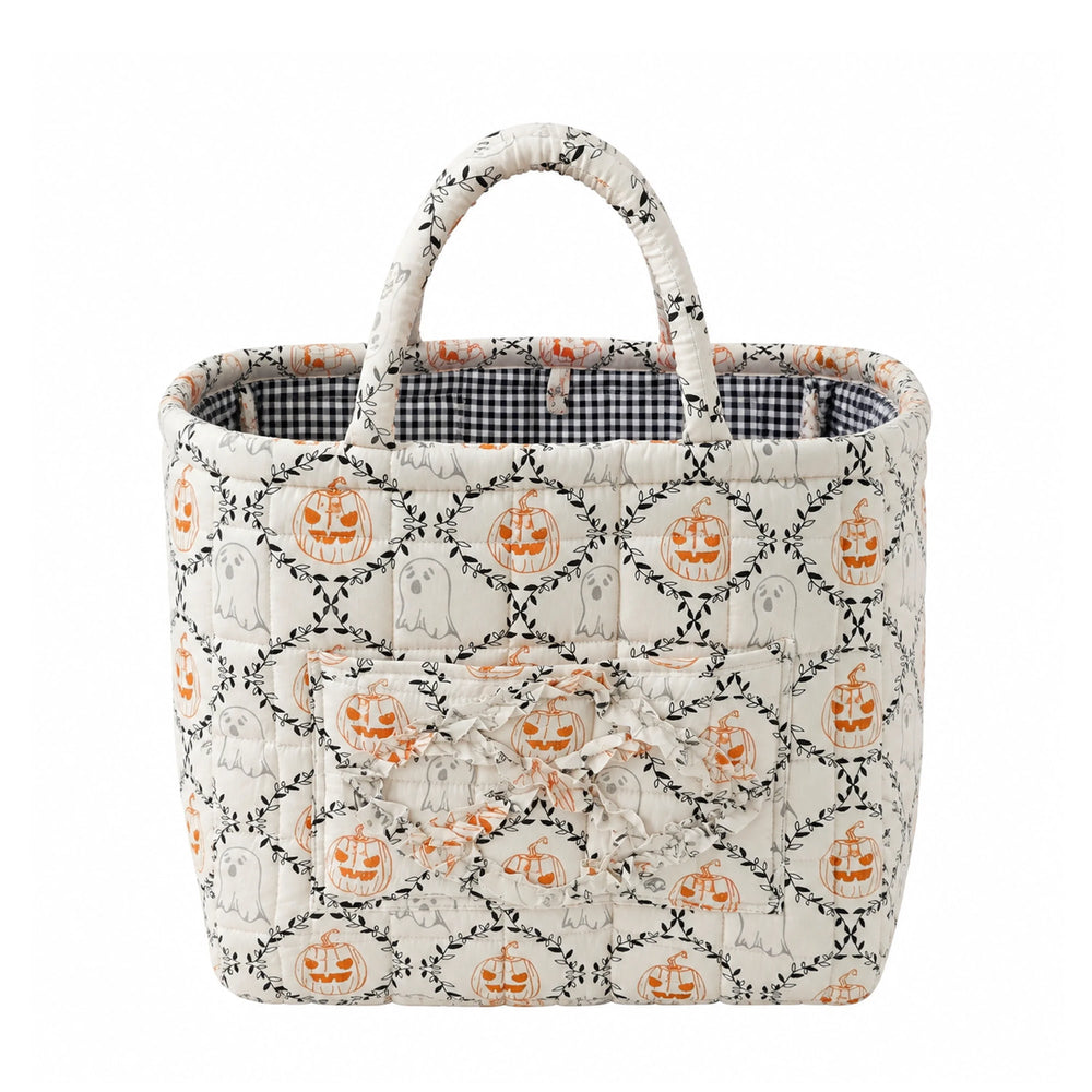 Winnie quilted everything basket in Spooky Ghosts, front view