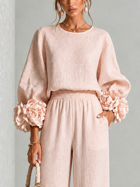 Ofelia | Coordinato con polsini a fiori e pantaloni a gamba larga