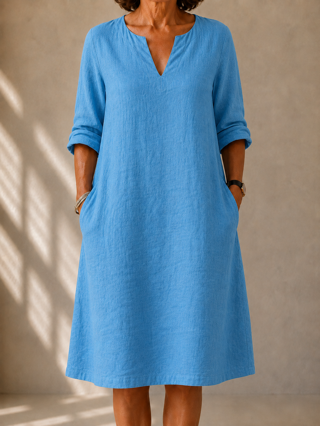 LIORA LONDON | CASUAL V-NECK DRESS CLAIRE