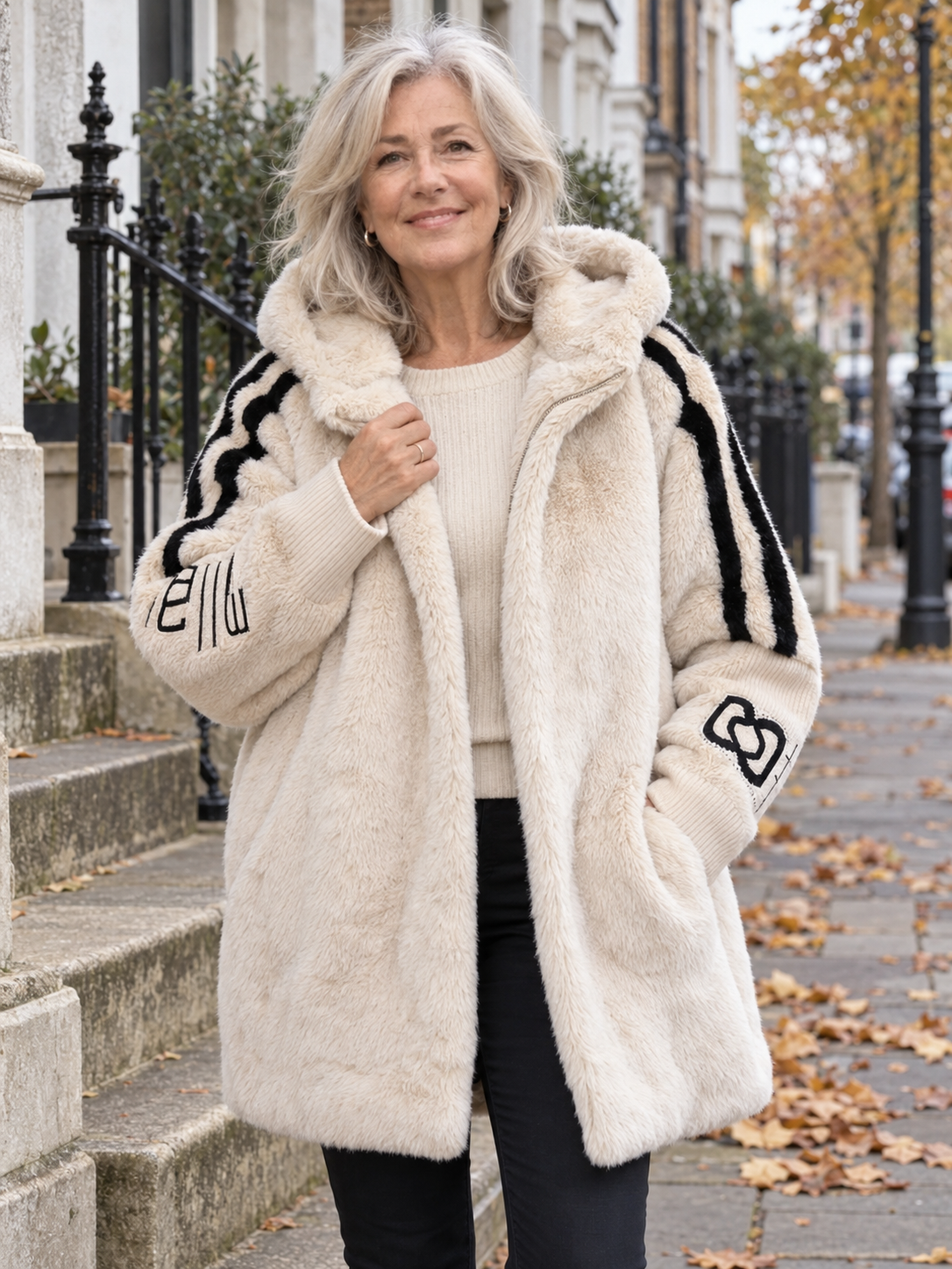 Branwen jacket in London autumn - beige