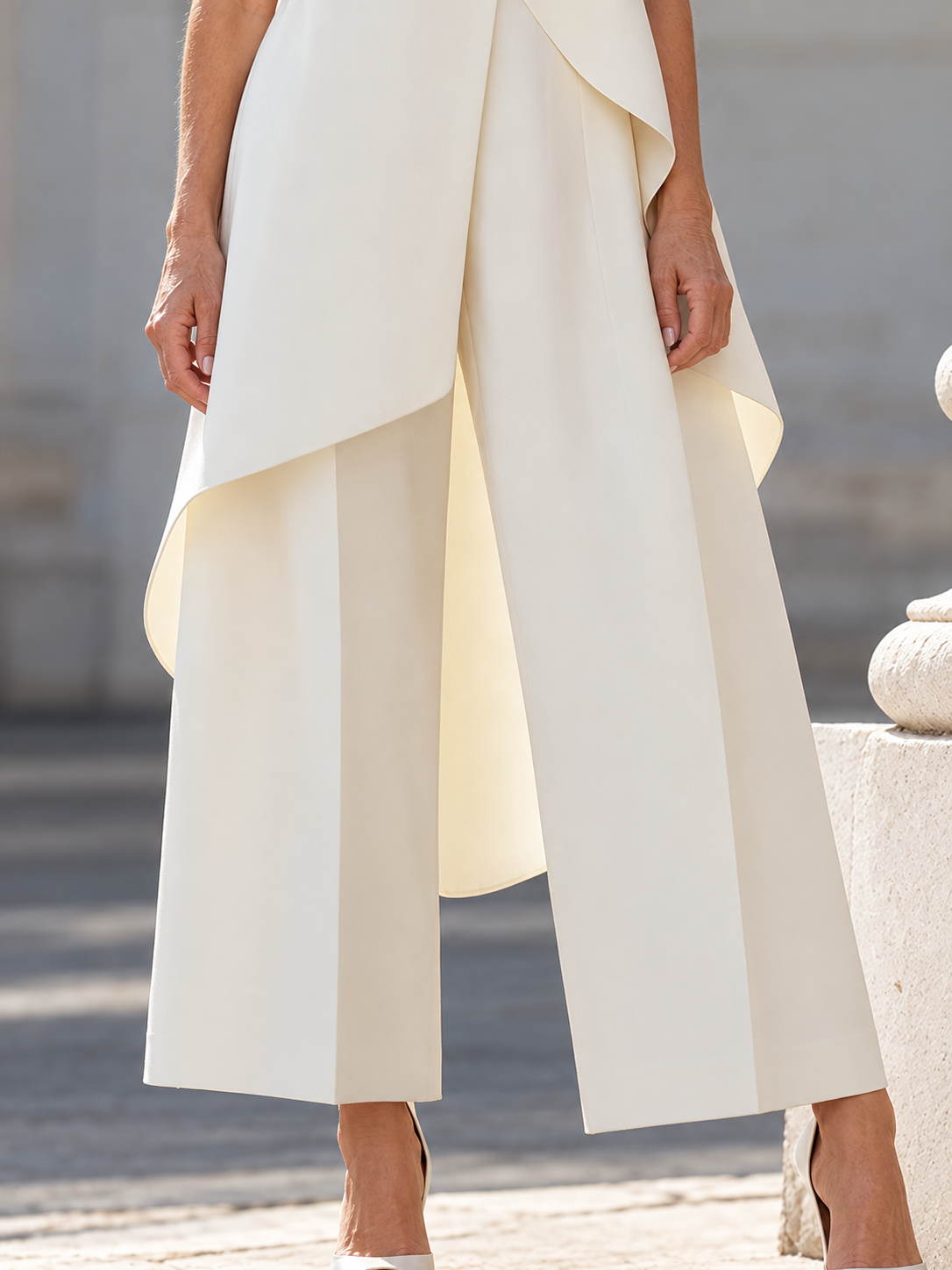 Catalina elegant wide-leg two-piece set on mature British woman, view 12