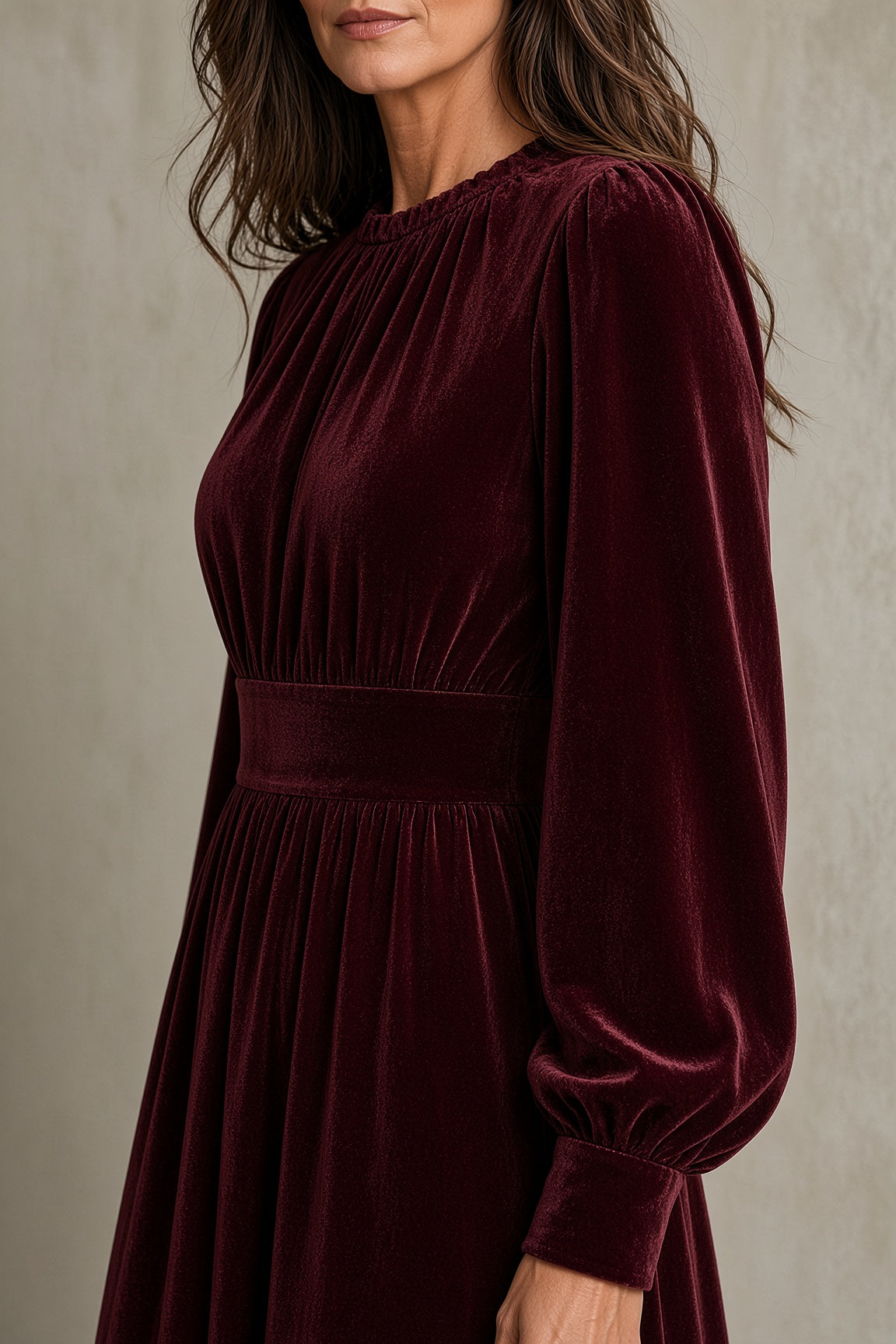 Annalise velvet maxi dress in red, close-up of bodice and sleeve