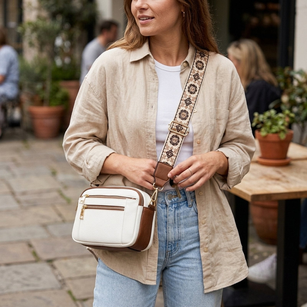 Eira™ – Adjustable Strap Crossbody Bag