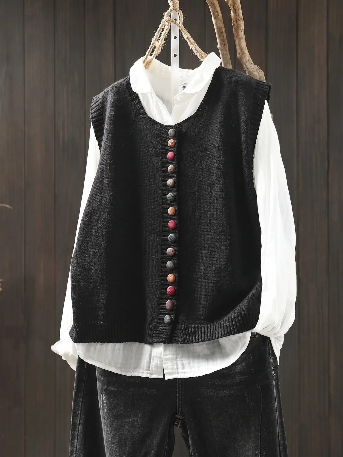 Gilda knitted waistcoat in black, front view