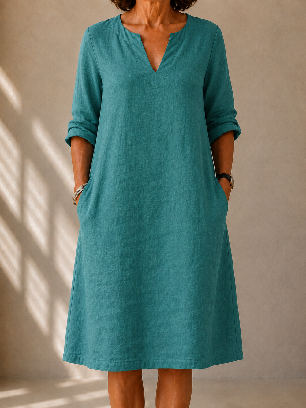 LIORA LONDON | FLOWY ELEGANT DRESS SOPHIE