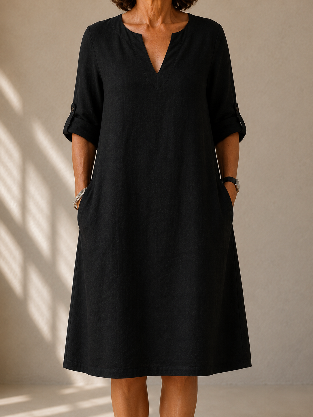 LIORA LONDON | STRAIGHT-CUT ROLL-UP SLEEVE DRESS PAULINE